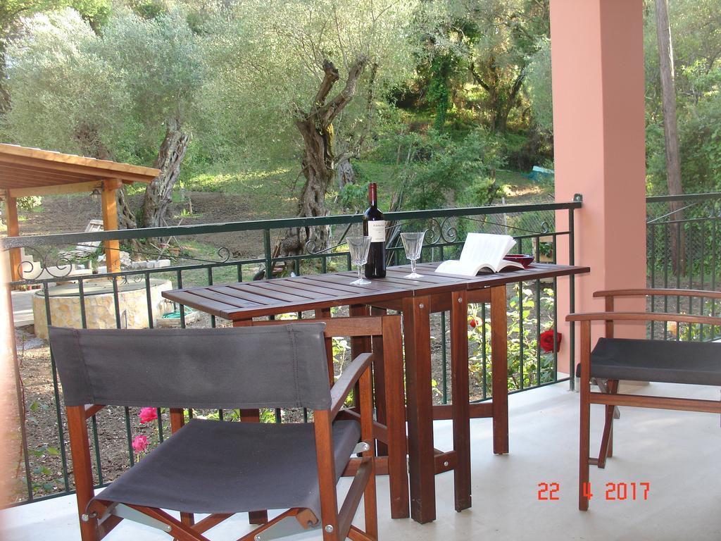 Villa Magia Ypsos Buitenkant foto