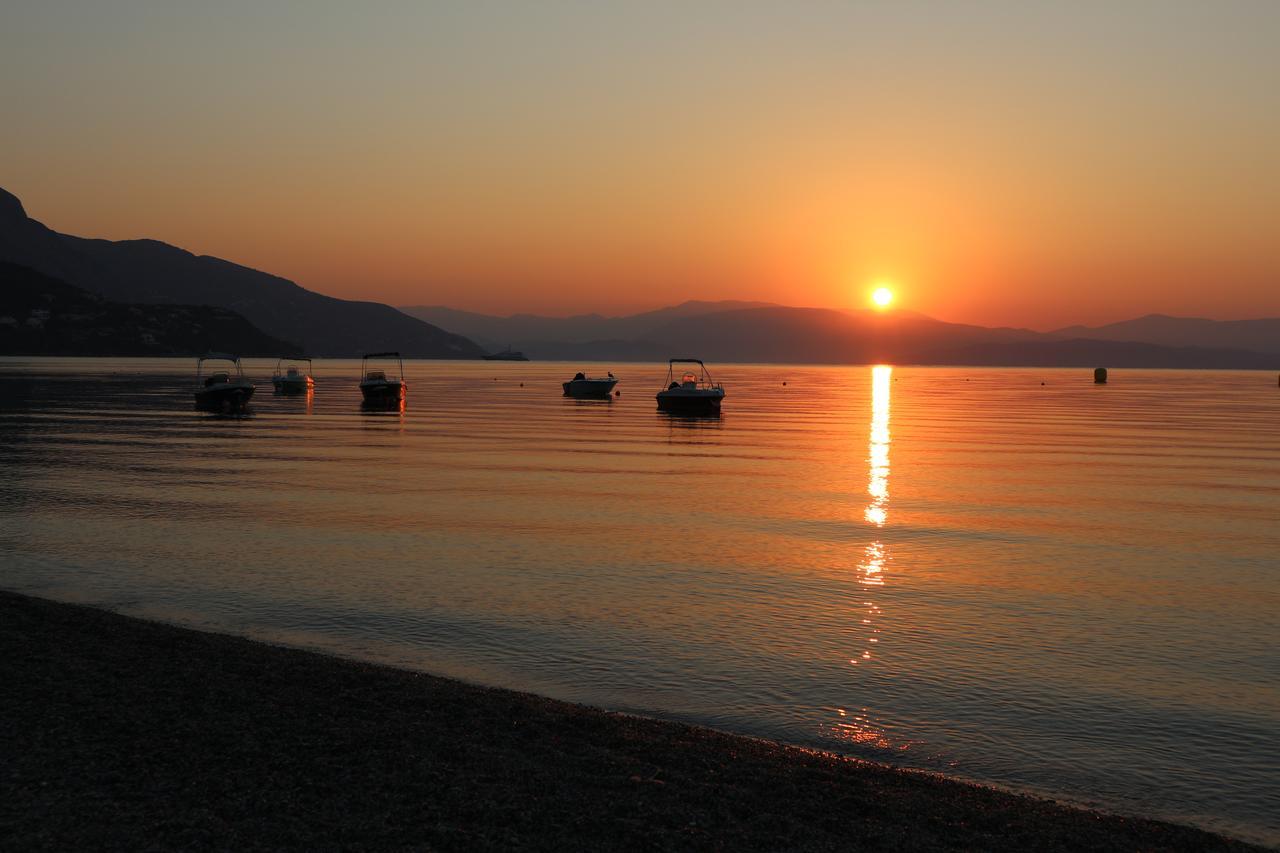 Villa Magia Ypsos Buitenkant foto